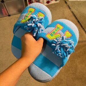 Mudd slippers